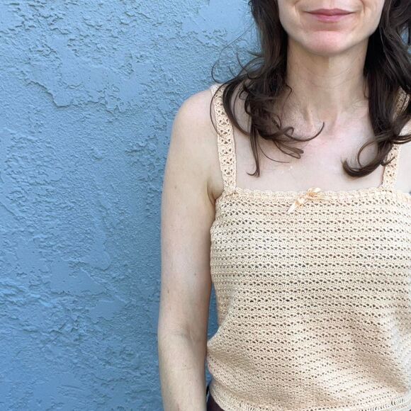 Vintage Spanish Crochet Sweater Tank Top in Peach Size XS dainty - Picture 4 of 8